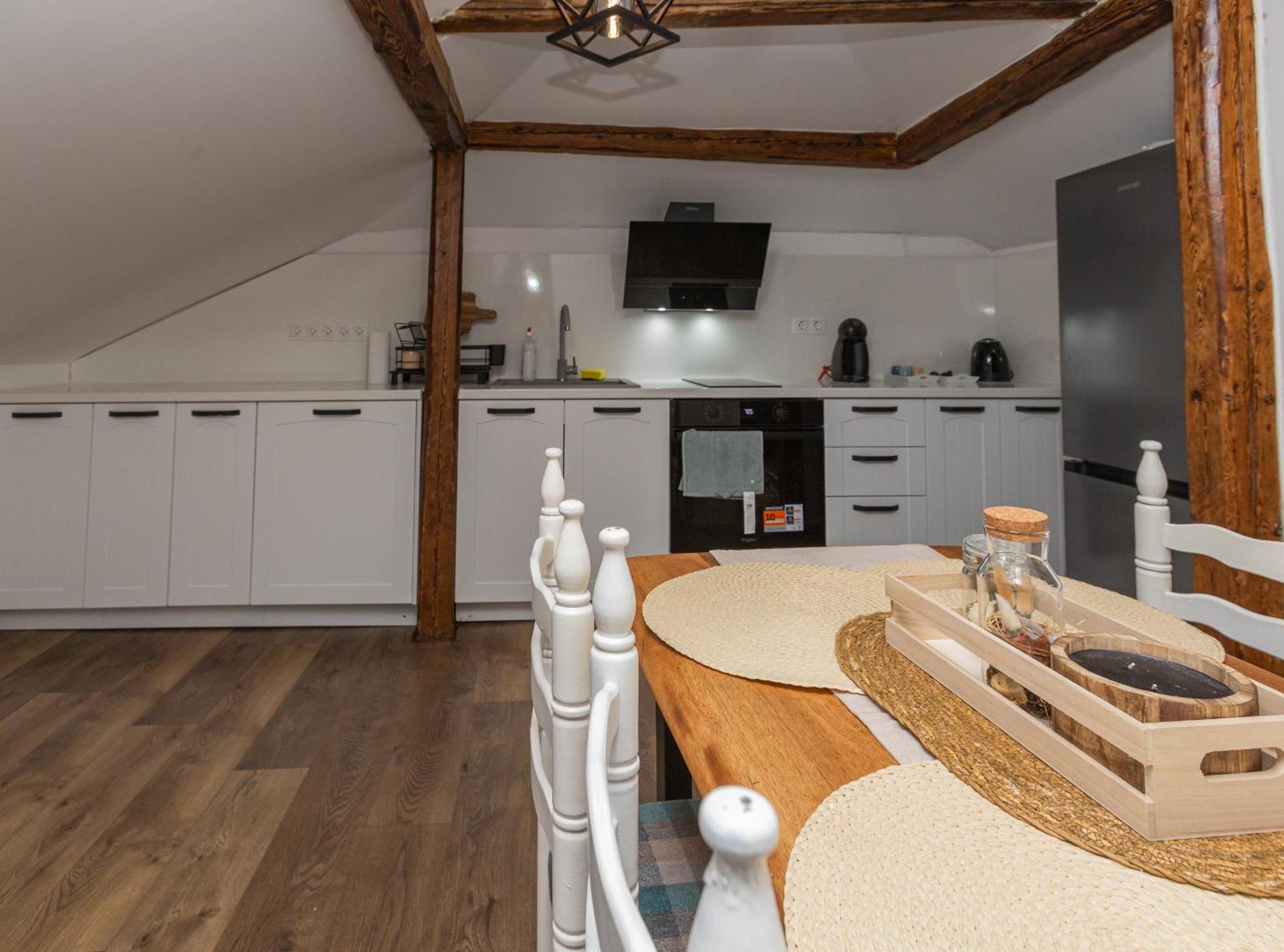 Apartment The House 3 *